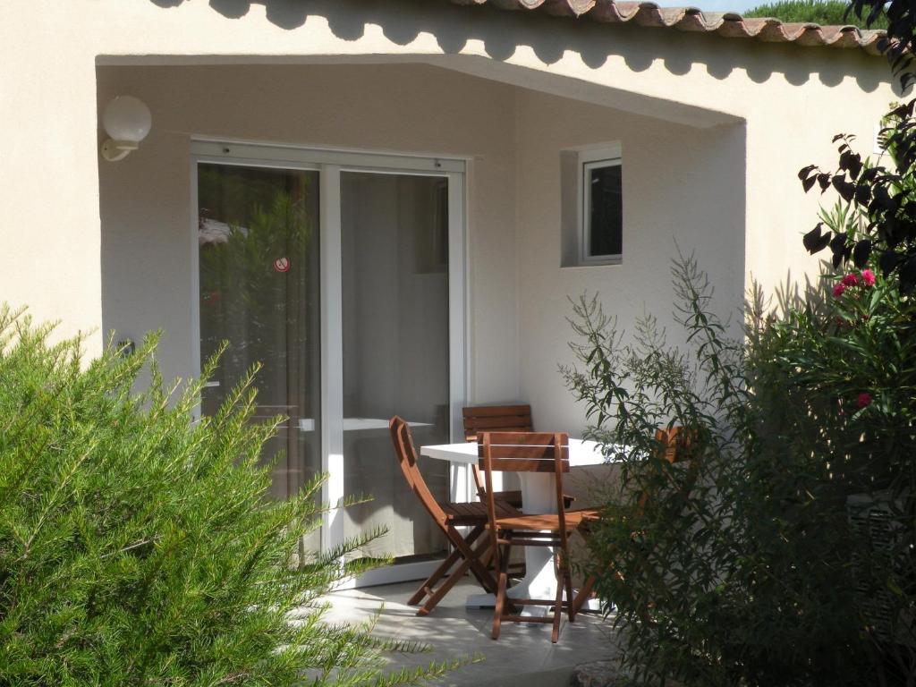 Hôtel Les Jardins De Santa Giulia à Porto-Vecchio  Extérieur photo