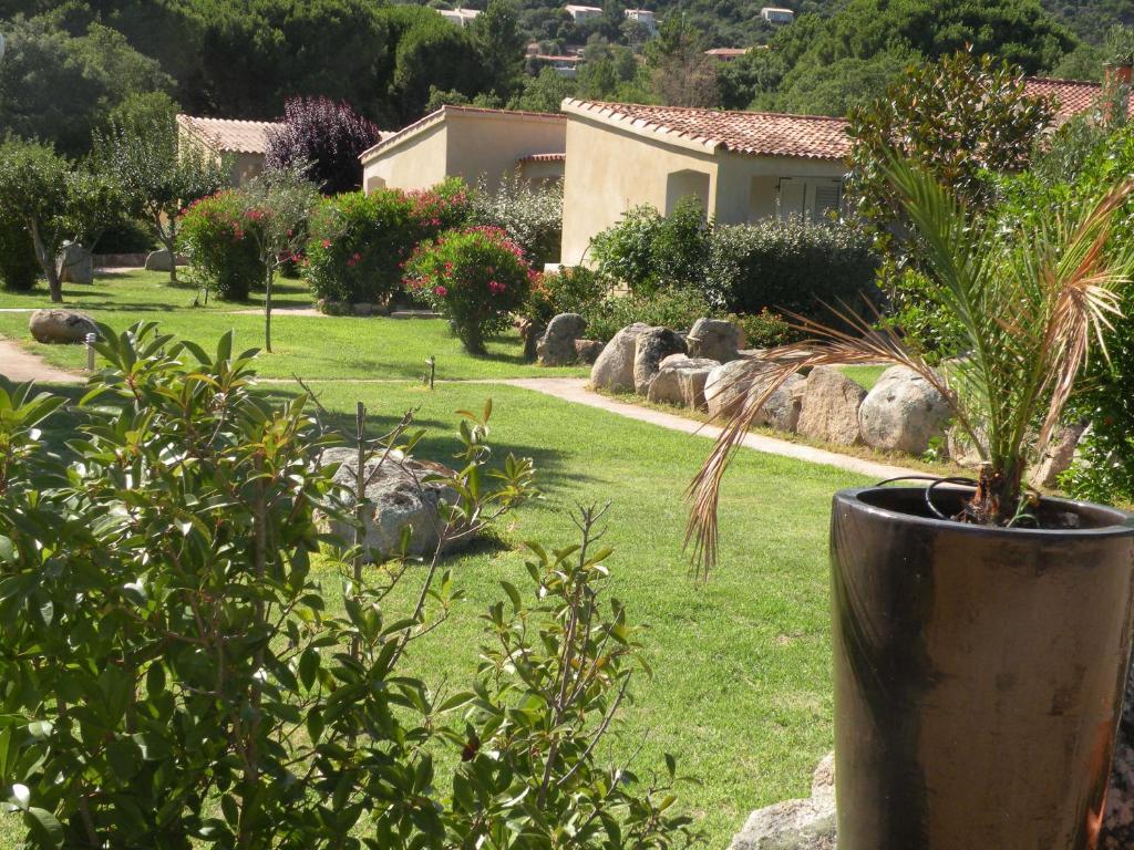 Hôtel Les Jardins De Santa Giulia à Porto-Vecchio  Extérieur photo