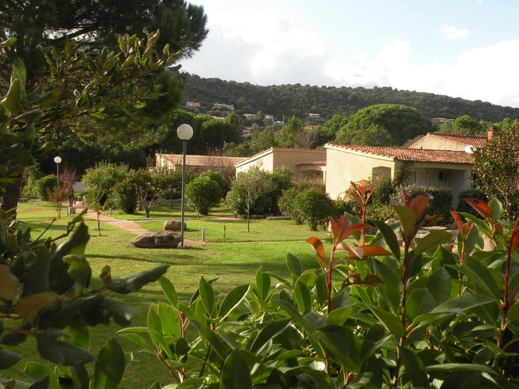 Hôtel Les Jardins De Santa Giulia à Porto-Vecchio  Extérieur photo
